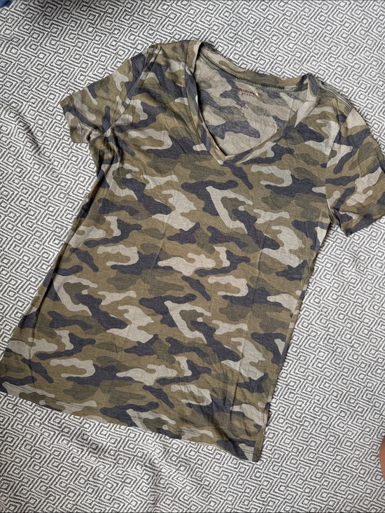 Arizona Jean Company Tops - Arizona Jean Company Camo V-Neck Short Sleeve Tee - Olive, Khaki, Black